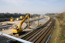 806950 Afbeelding van de werkzaamheden ten behoeve van de uitbreiding van de sporen (in het kader van het project ...